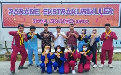 EKSTRAKURIKULER PALANG MERAH REMAJA